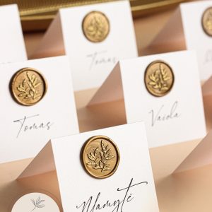 Stalo kortelė su antspaudu