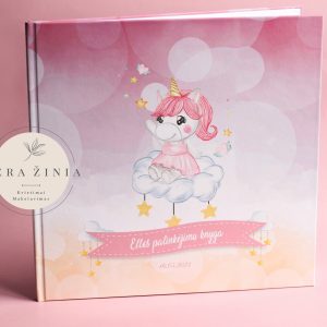 Krikštynų palinkėjimų knyga (vienaragiai)